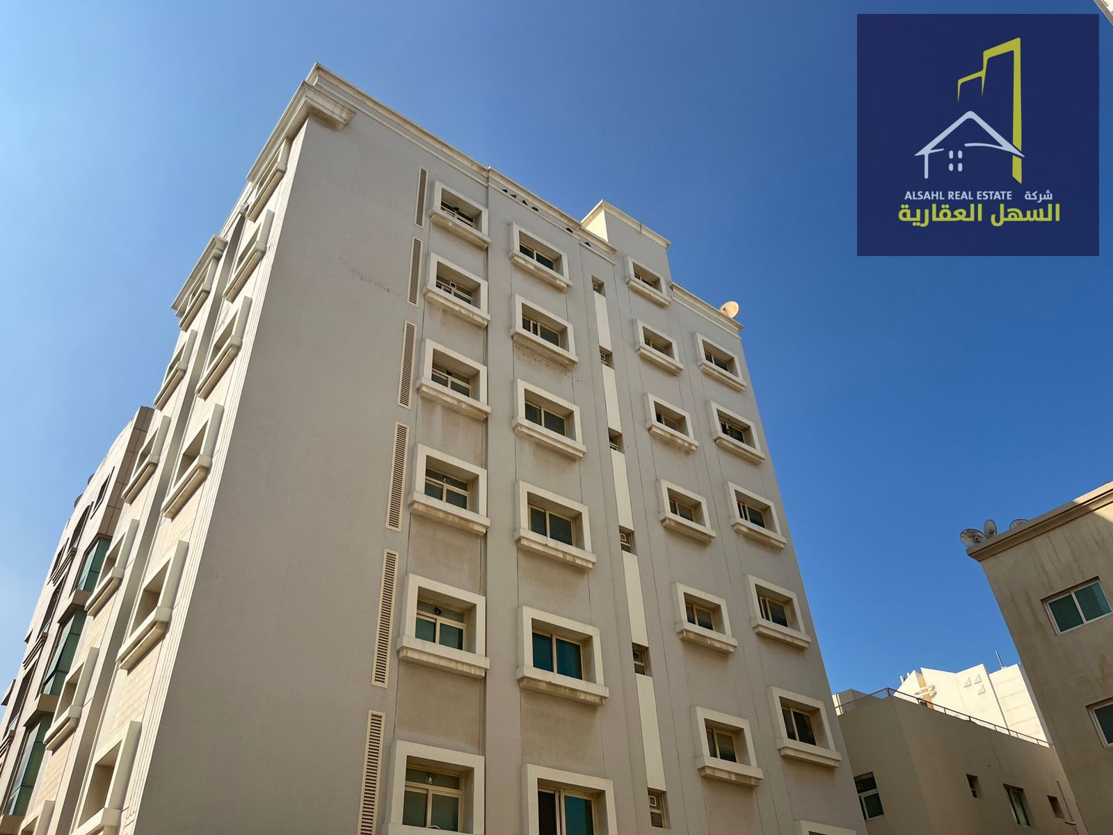For Sale: Residential & Commercial Building in Sharjah – Al Qulayaa Area A great investment opportunity in a vibrant and well-serviced location.