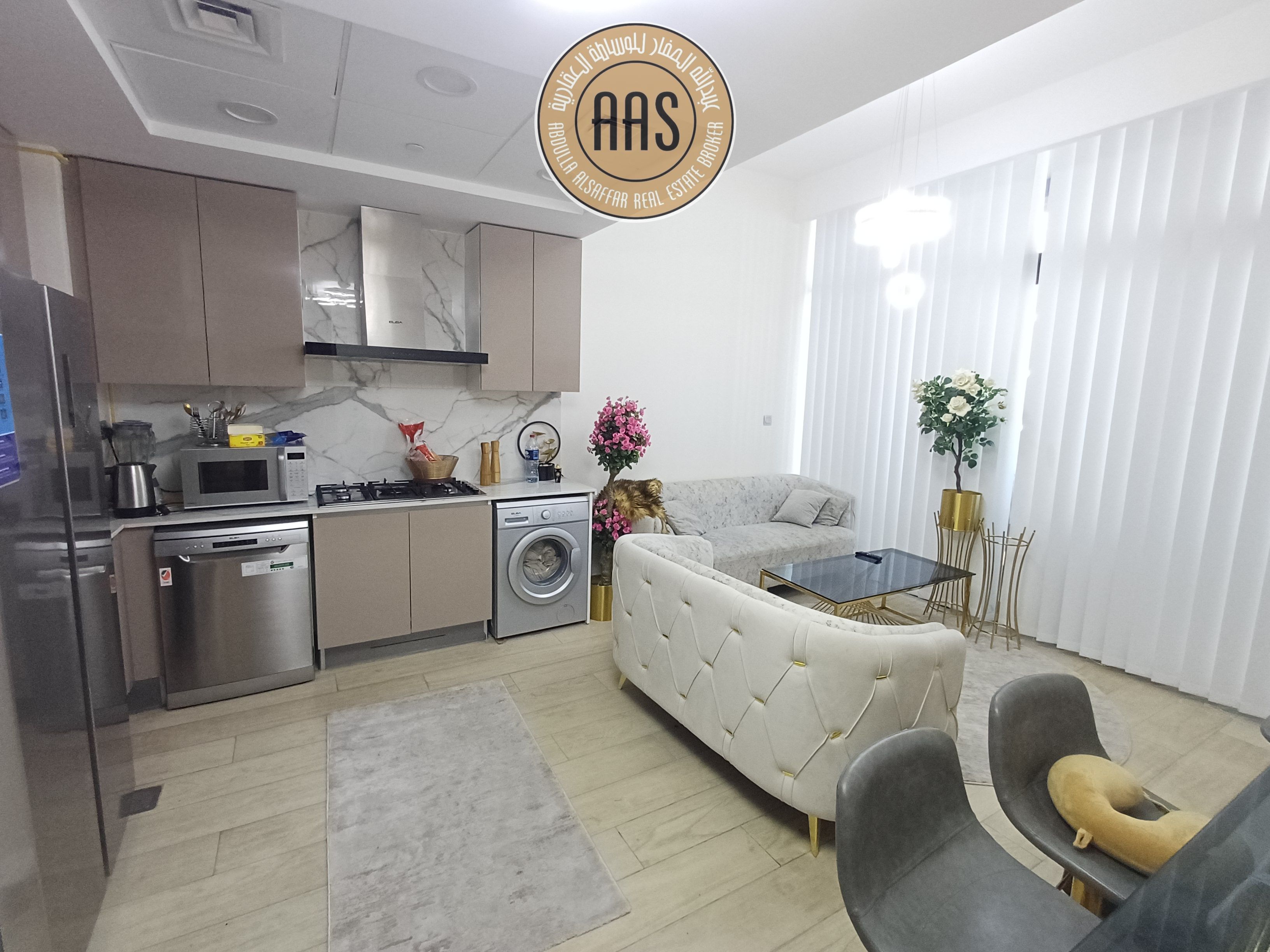 Fully furnished 3BHK apartment with chiller-free only 150k ready to move