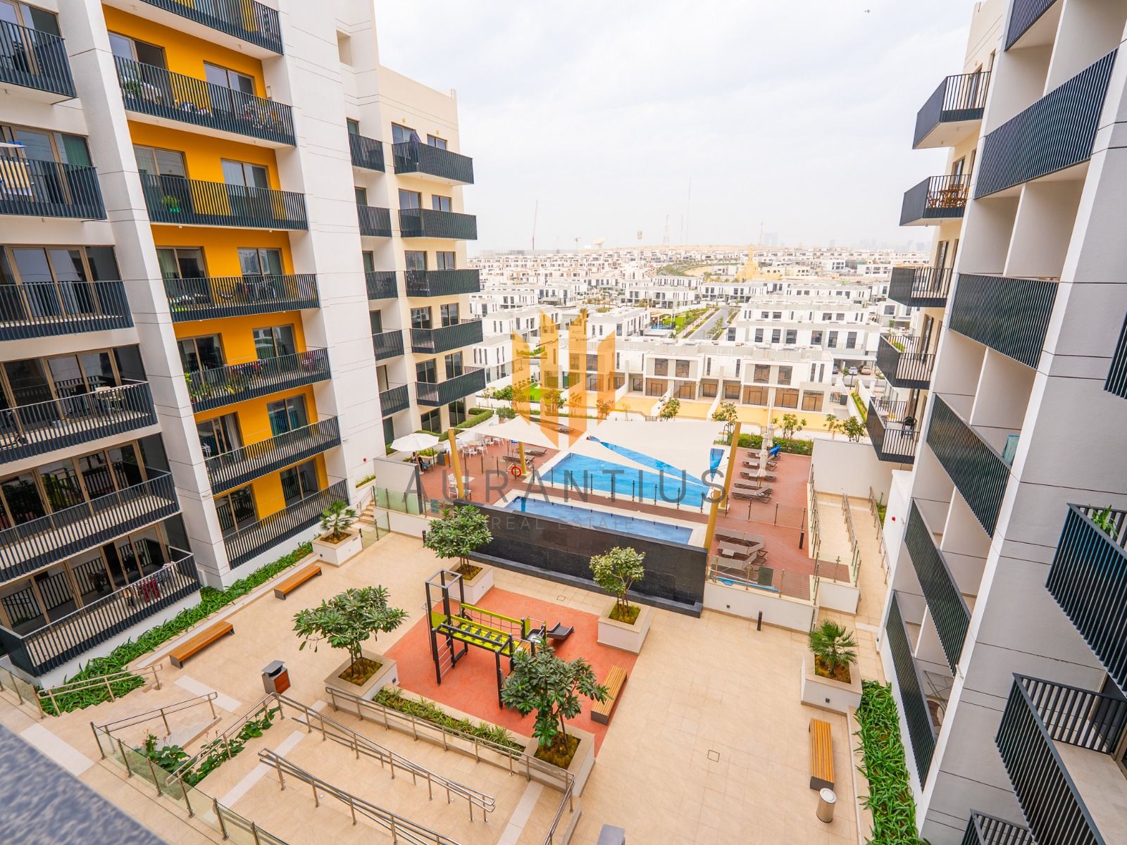 Pool View | New Building | Investors Deal