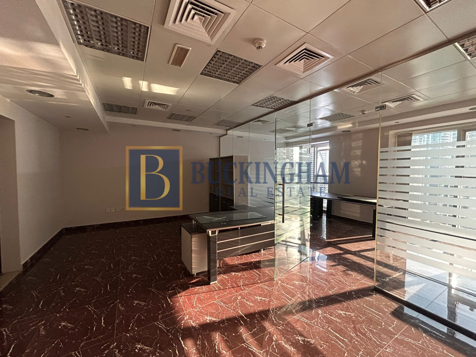 Upgraded | Ready To Move in | Close To Metro