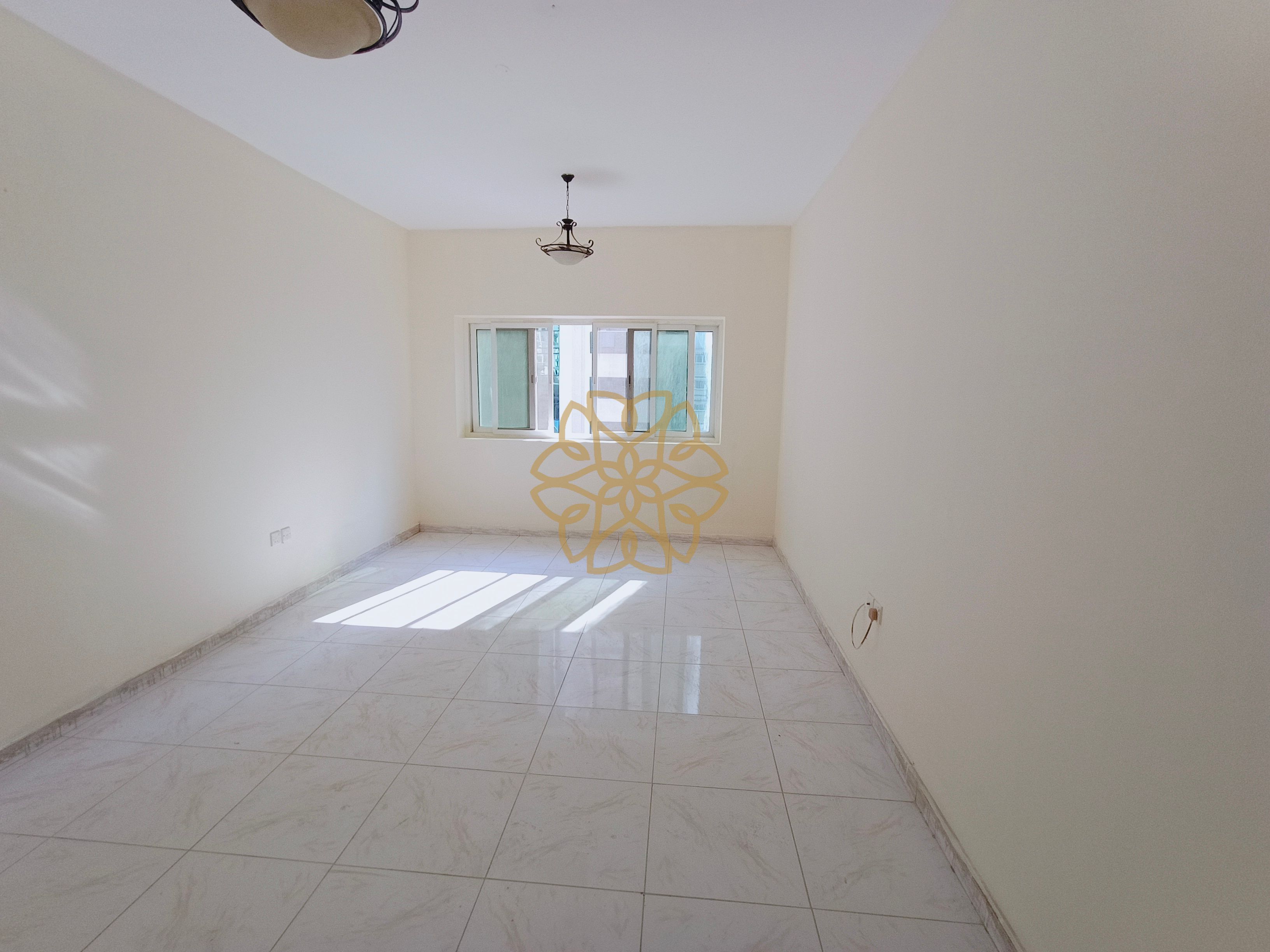 Hot Offer | Nice 1-BR with Master, Wardrobe| Al Khan