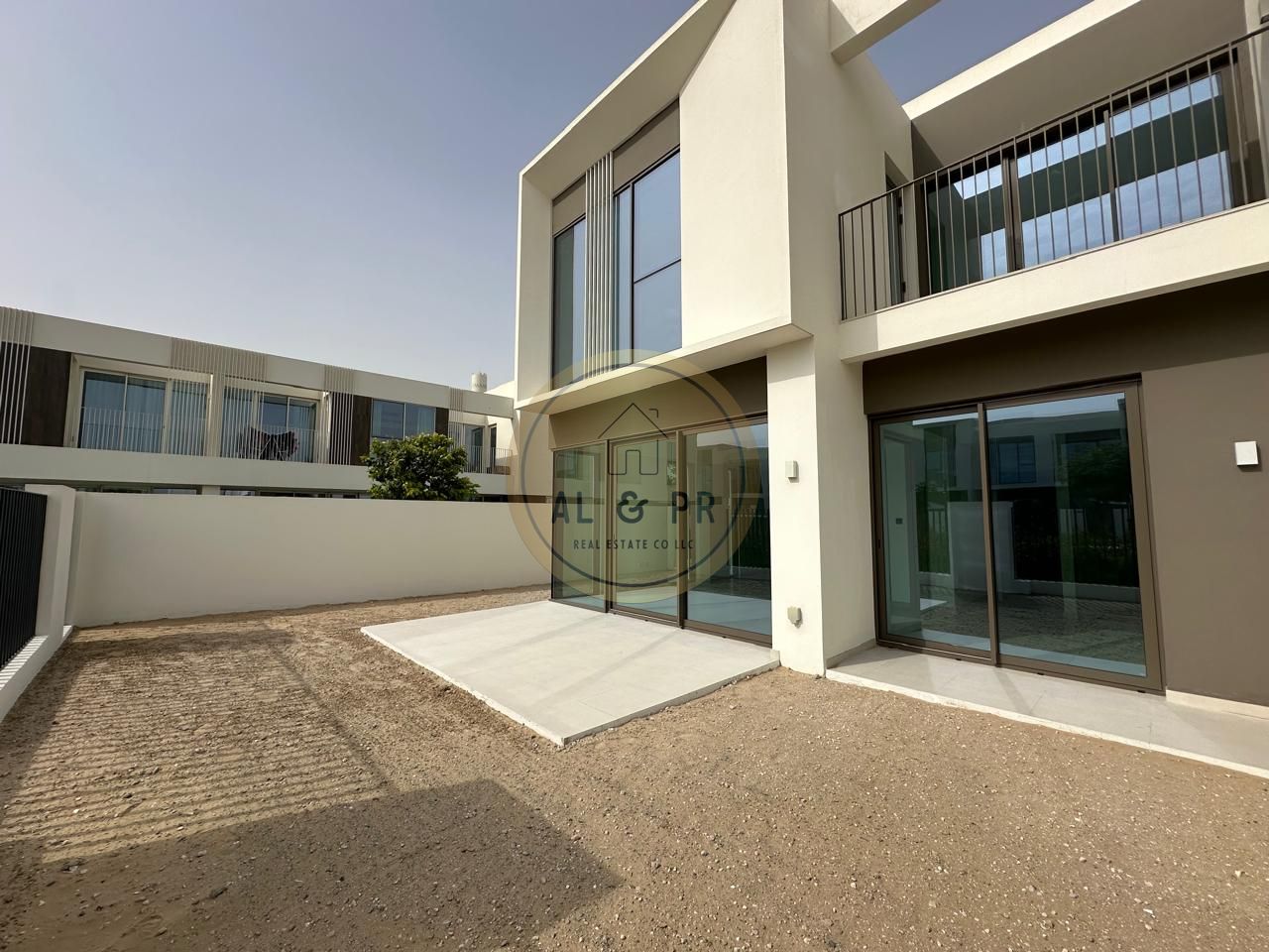 SINGLE ROW | BRAND NEW VILLA | AVAILABLE NOW