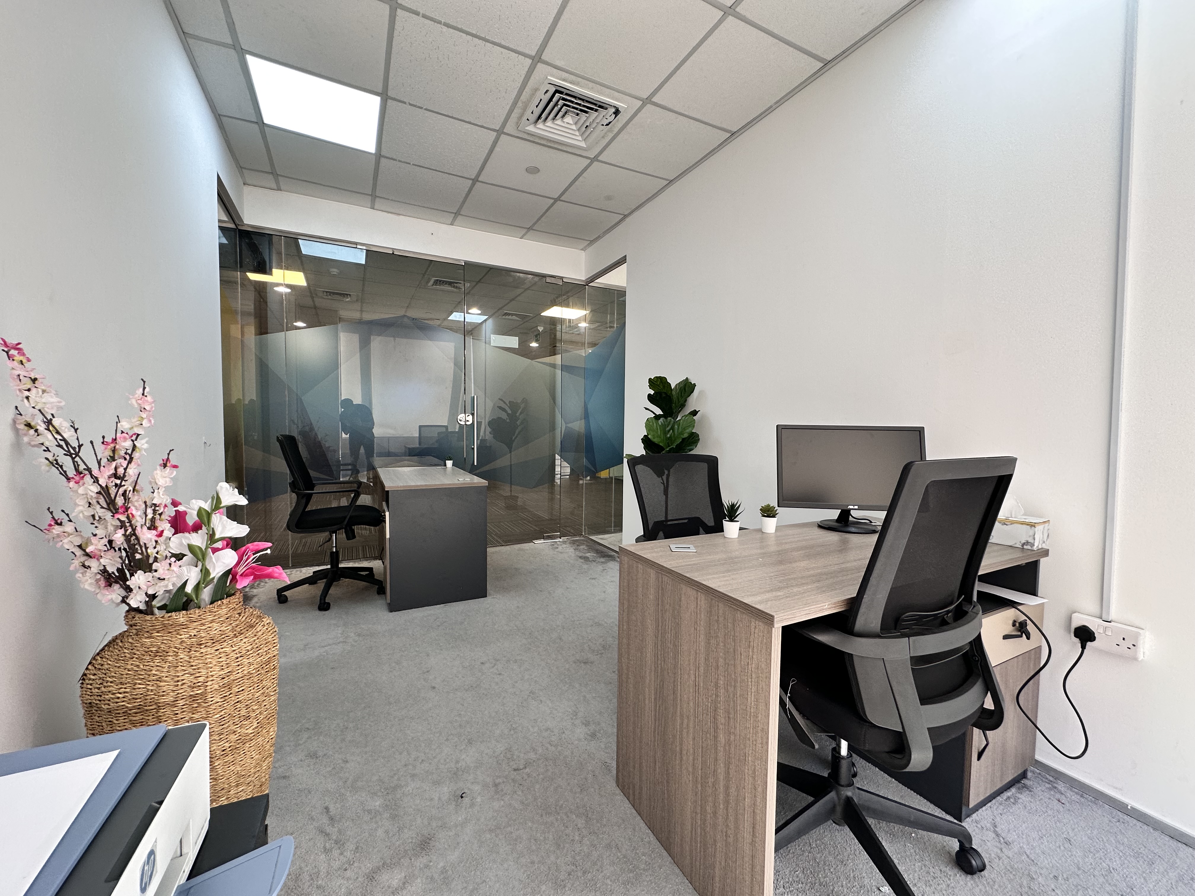 Furnished Private office near DIP metro
