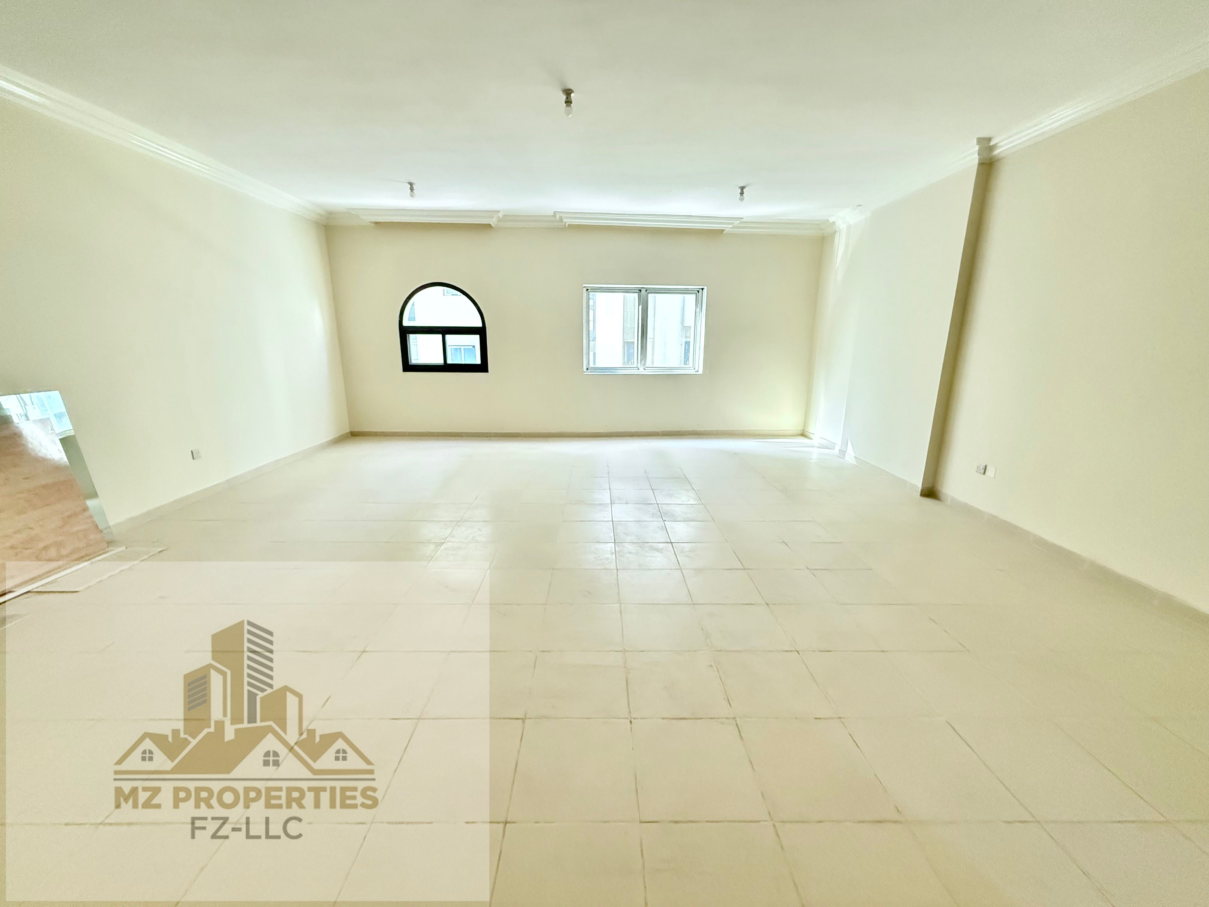 FAMILY BUILDING !! SPECIOUS 3 BEDROOM WITH MASTER ROOM ! STORE ROOM AND CLOSE HALL ! IDEAL LOCATION!! IN 54,999