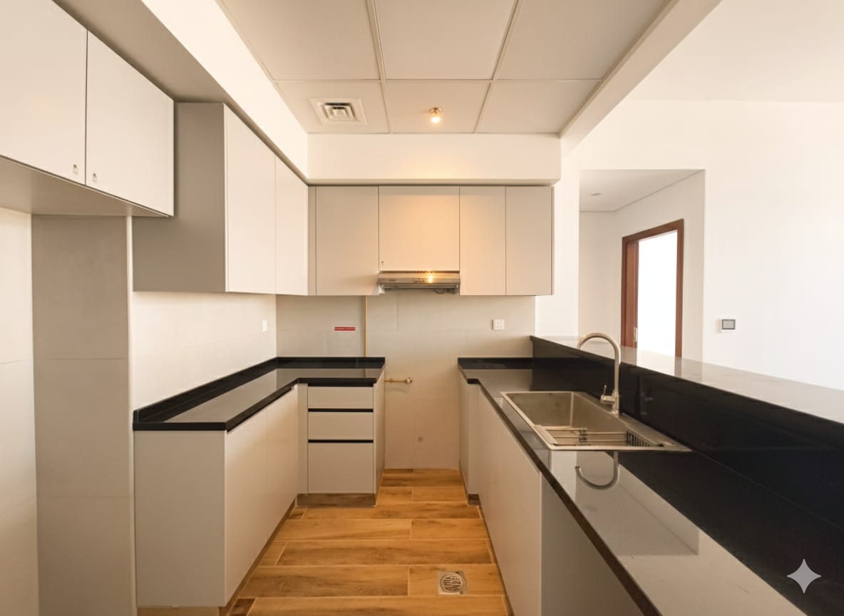 Book now Luxury Apartment Brand New BUILDING