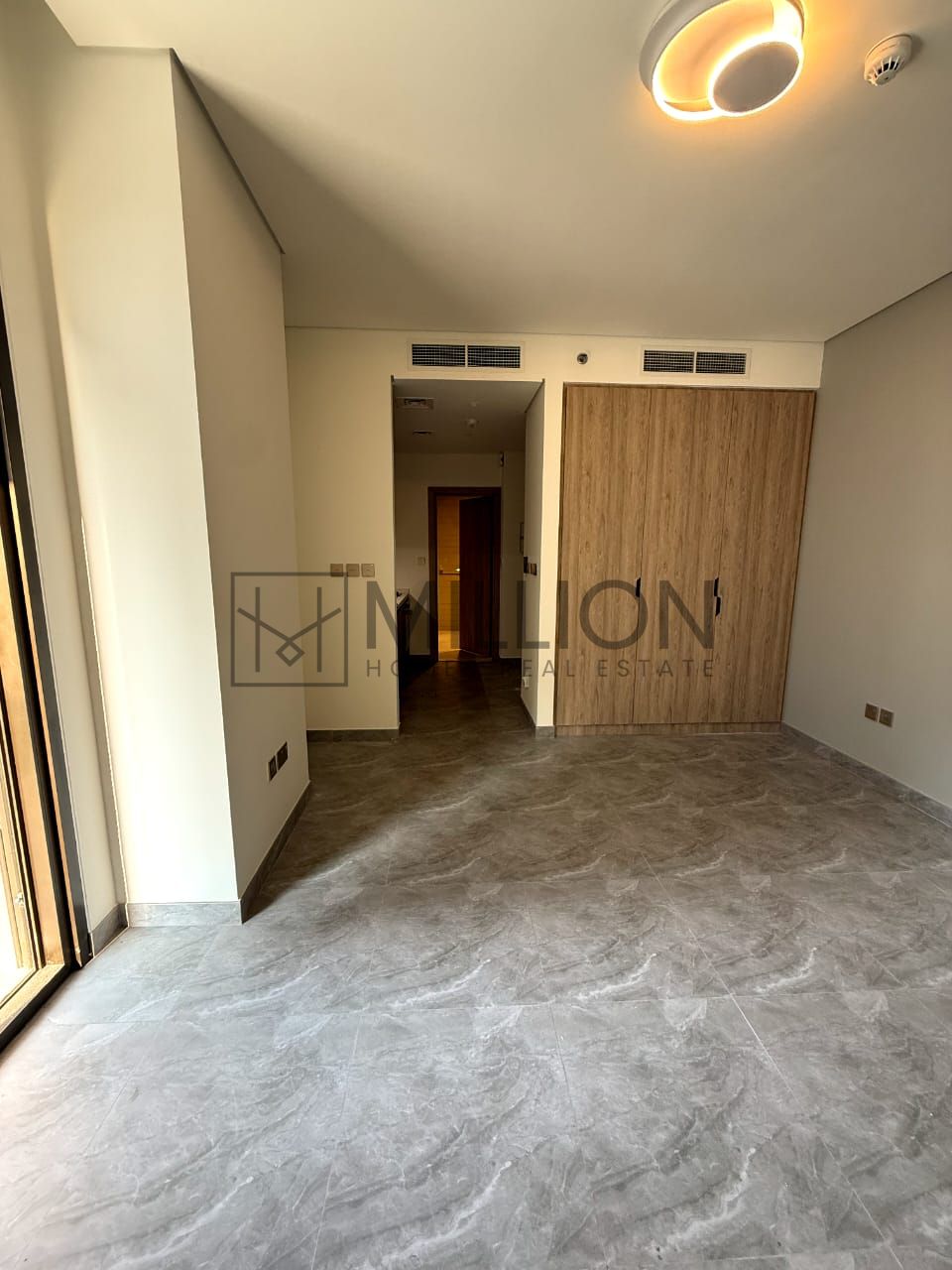 1 BR Apartment for Rent in Peninsula One