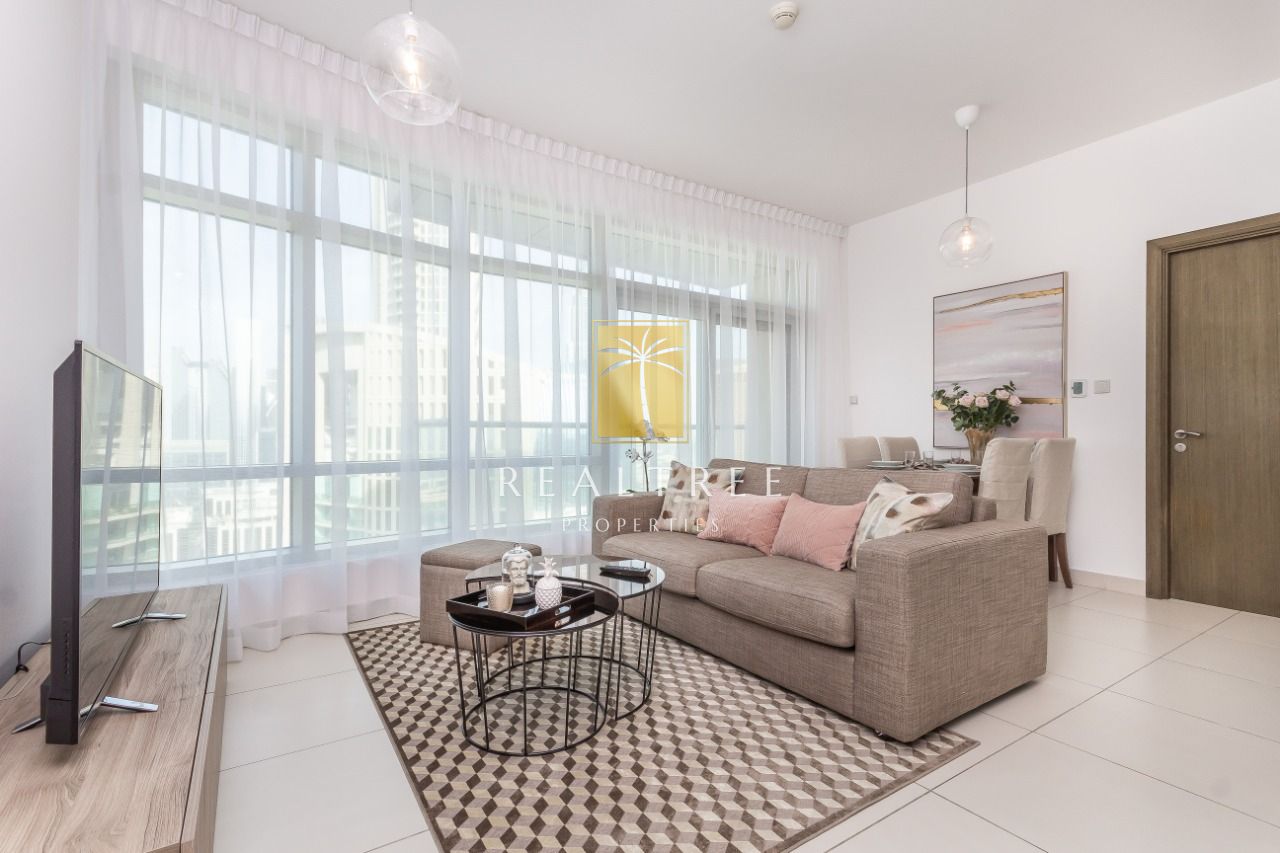 Fully furnished 1 BR | Upgraded Kitchen | Boulevard views