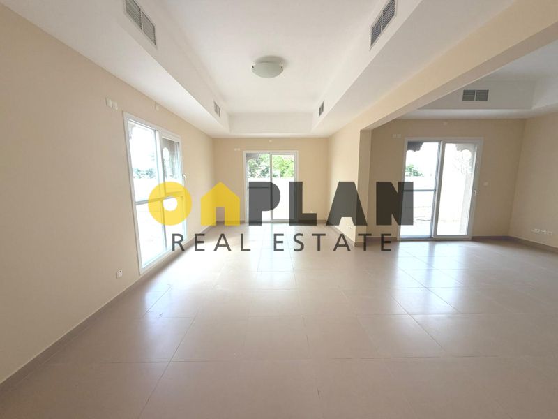 Vacant 5BR | Maid room | Exclusive Villas | Storage