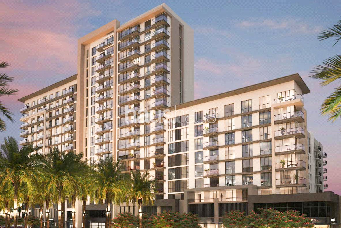 Huge Terrace | Corner | 8% Gross ROI