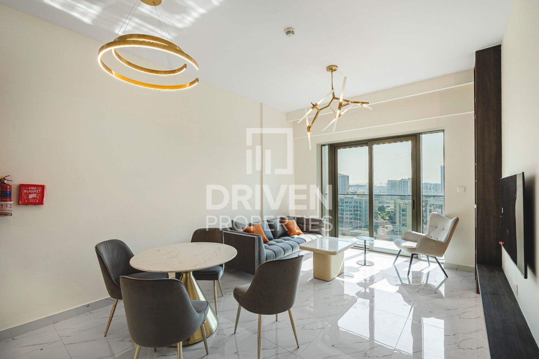 Spacious Unit with Maids Room | Furnished | Vacant