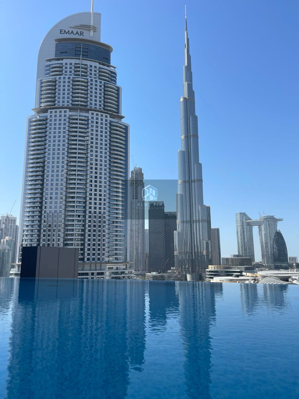 Luxury Apartment | Burj Khalifa View | Cozy | UnFurnished
