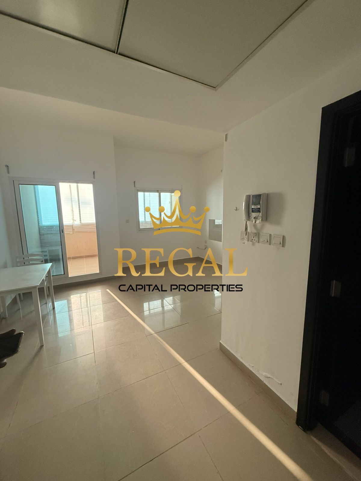 Spacious Studio | Vibrant Community | Vacant Soon