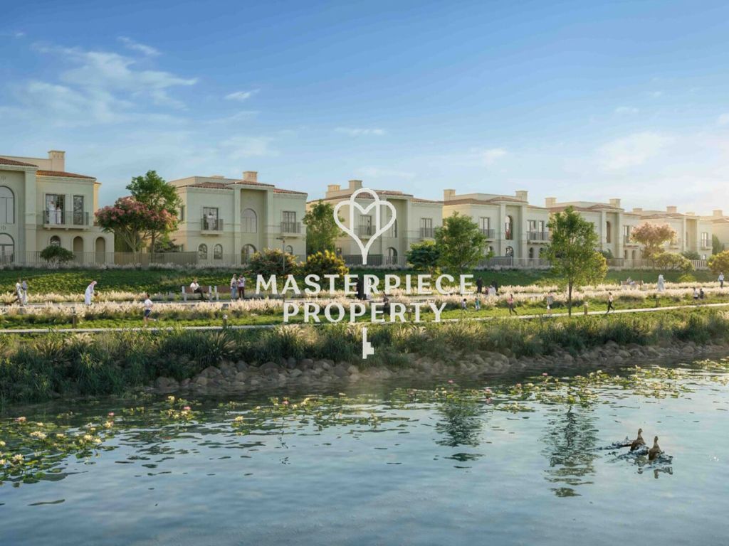 3BR+M Almeria | Single Row | Prime Location