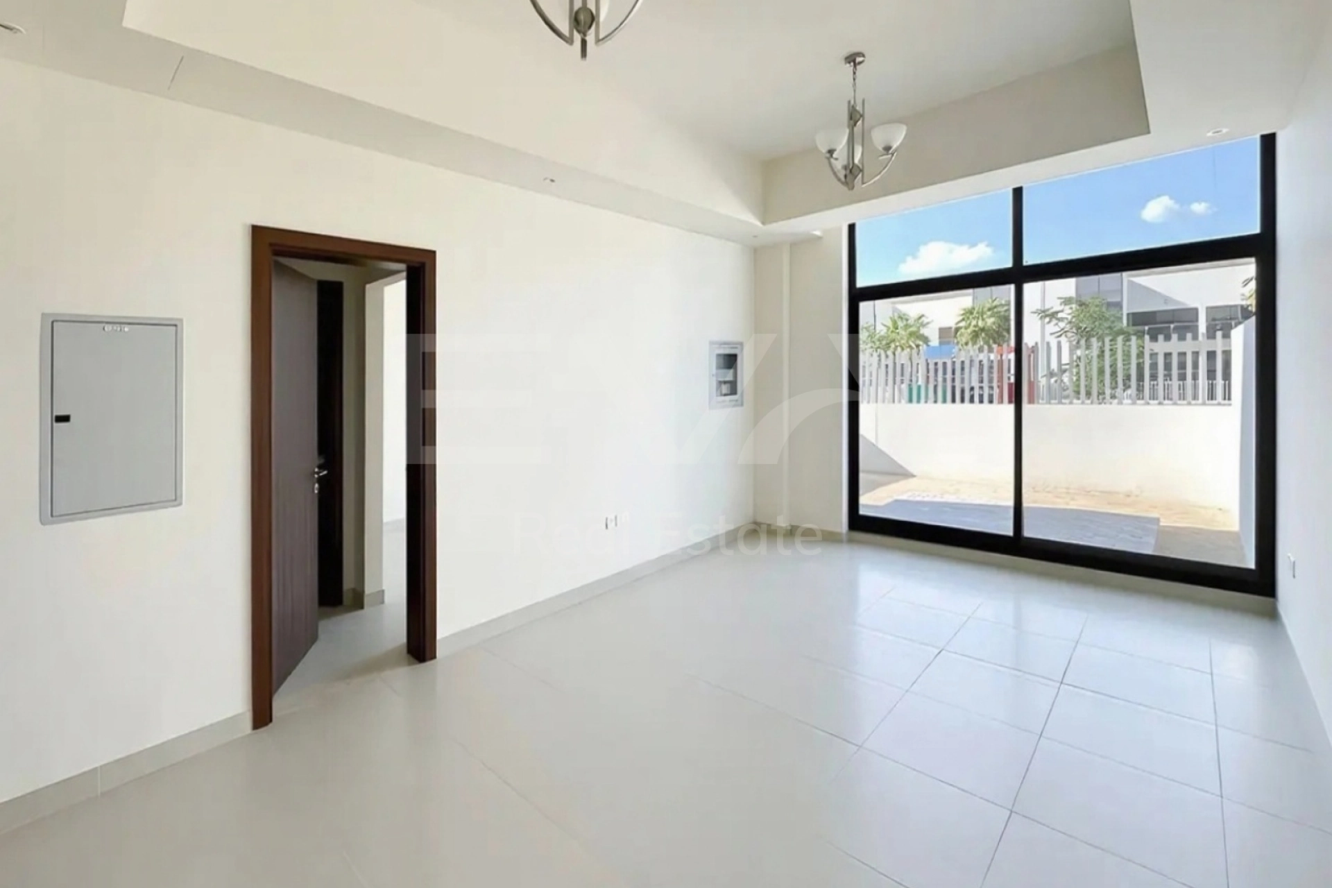 Middle Unit | Community View | Near Community Park