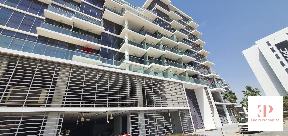 Golf View l Ready To Move l 3 BR + Maid
