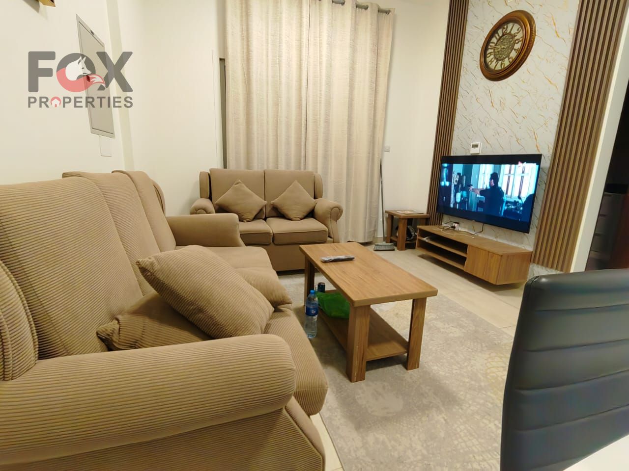 Hotel-Style Furnished 1-Bedroom Apartment for Rent – Second Row from Corniche