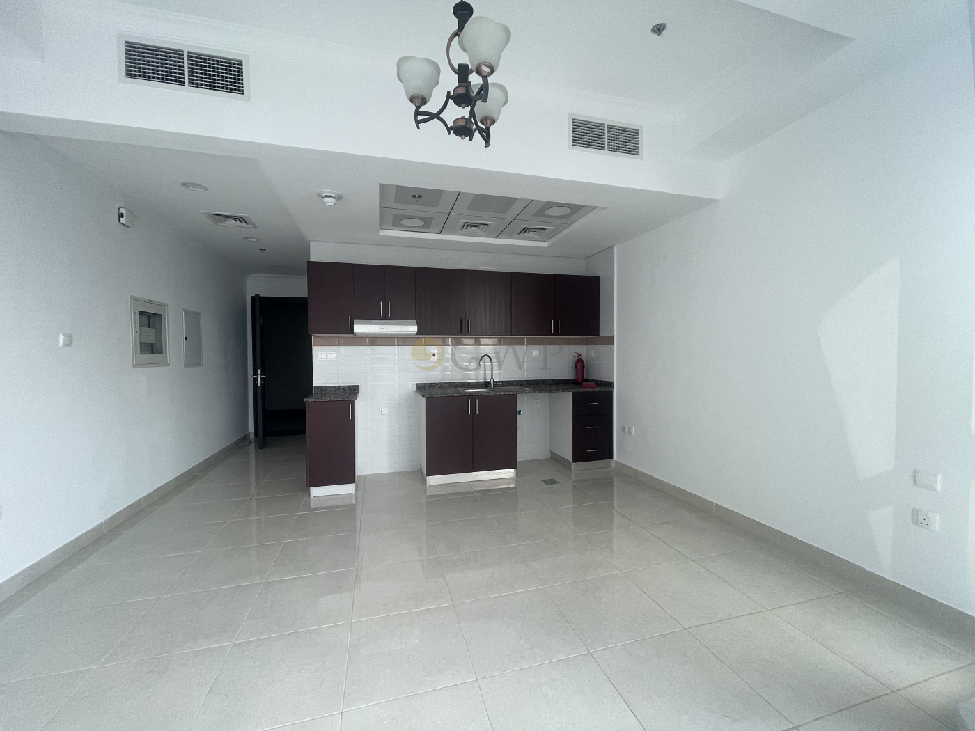 Studio apartment / Canal View / Close to Metro