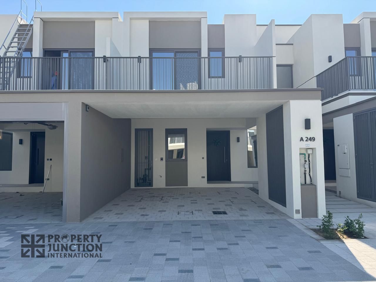 3 BHK Vacant | Villa | Brand New | Unfurnished