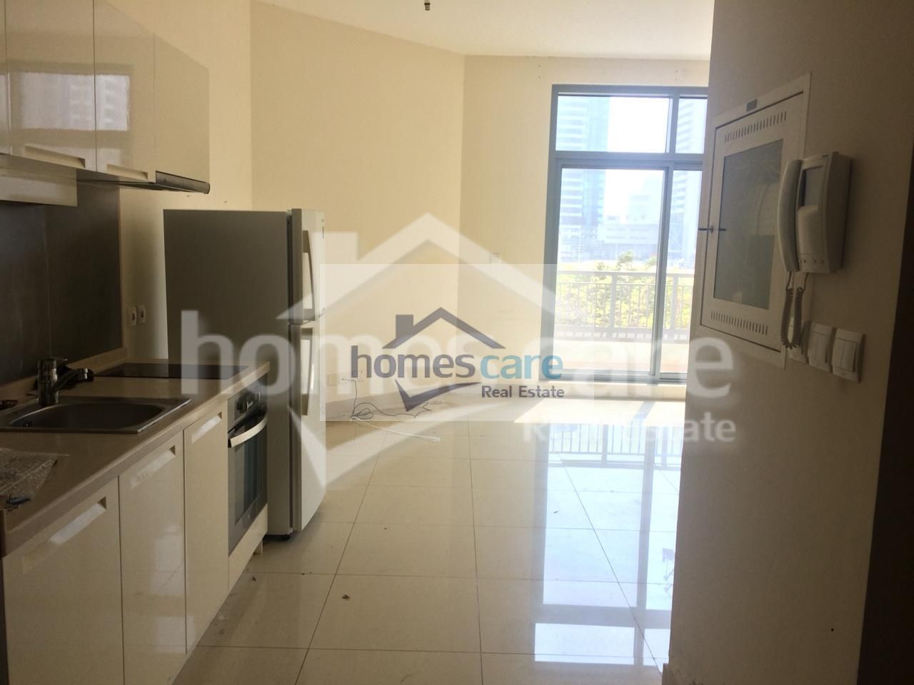 Studio Apartment in Claren Tower, Downtown