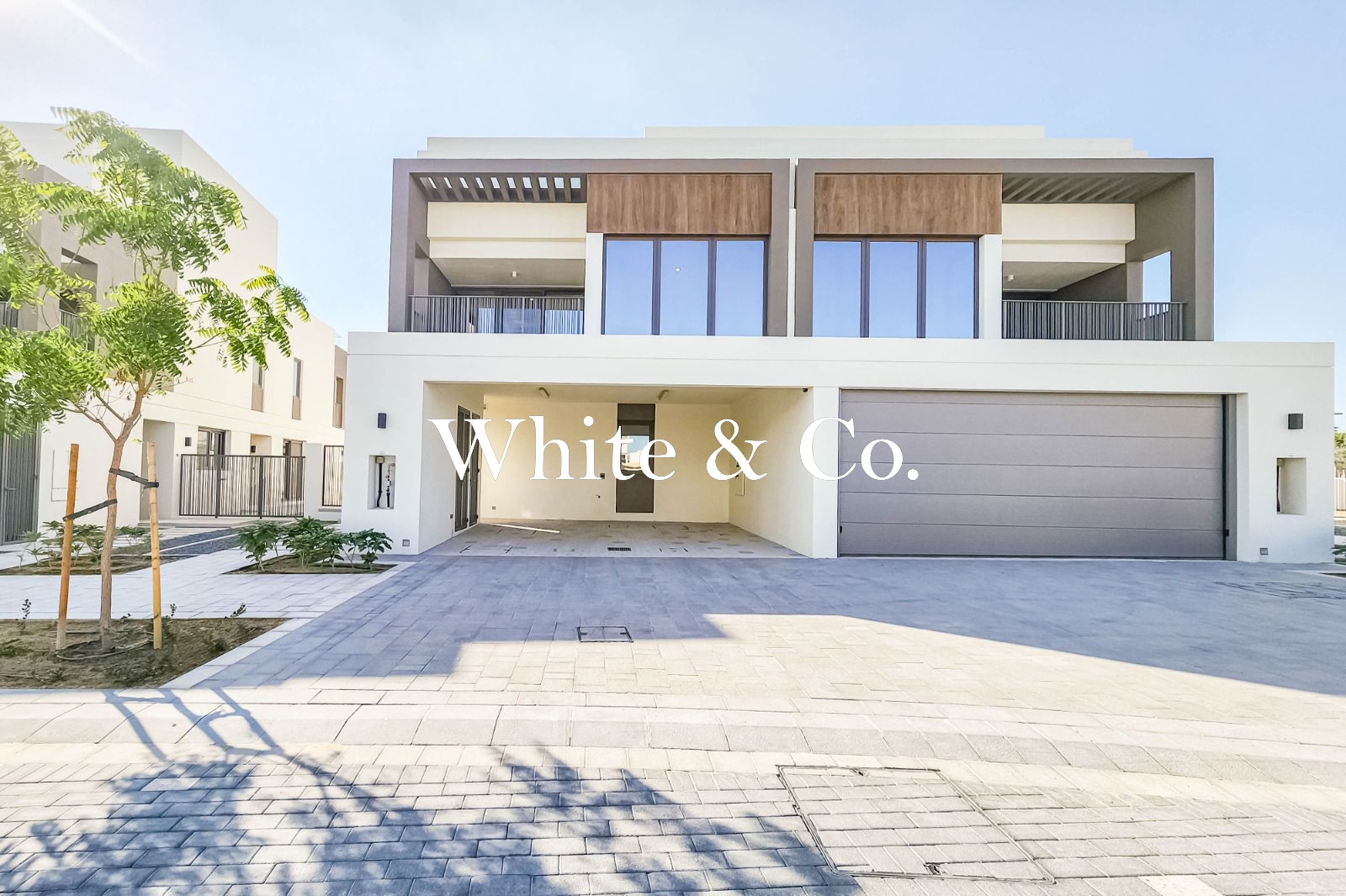 Lagoon backing | Ready to move | Sunset Views