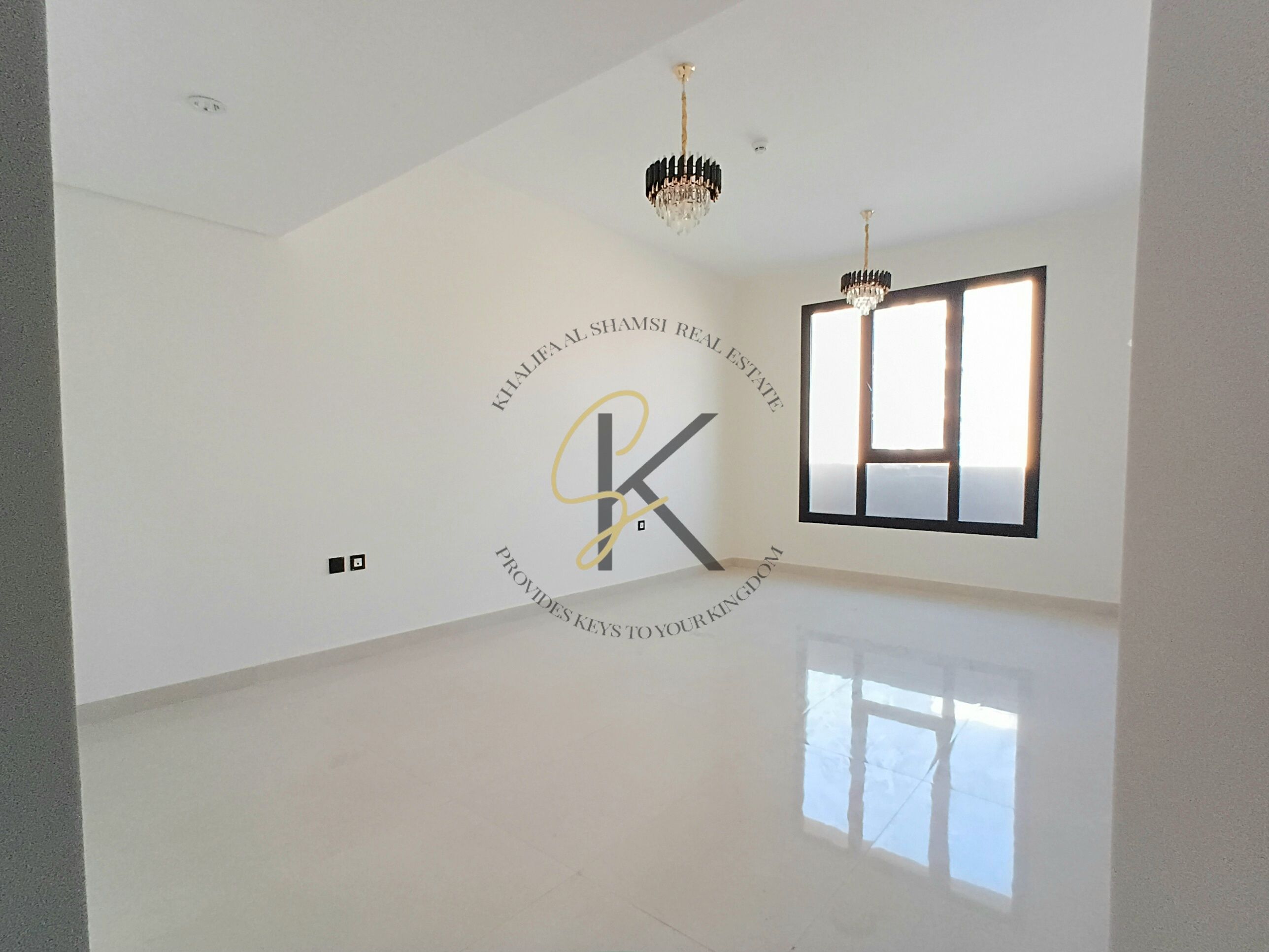 Day of Deal 1BHK lavish Big Hal full of family building for contact Babar