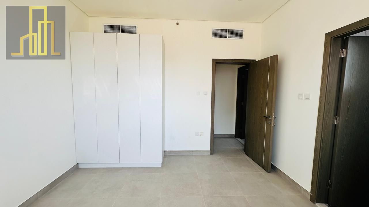 1BR|| BRAND NEW || first shifftig