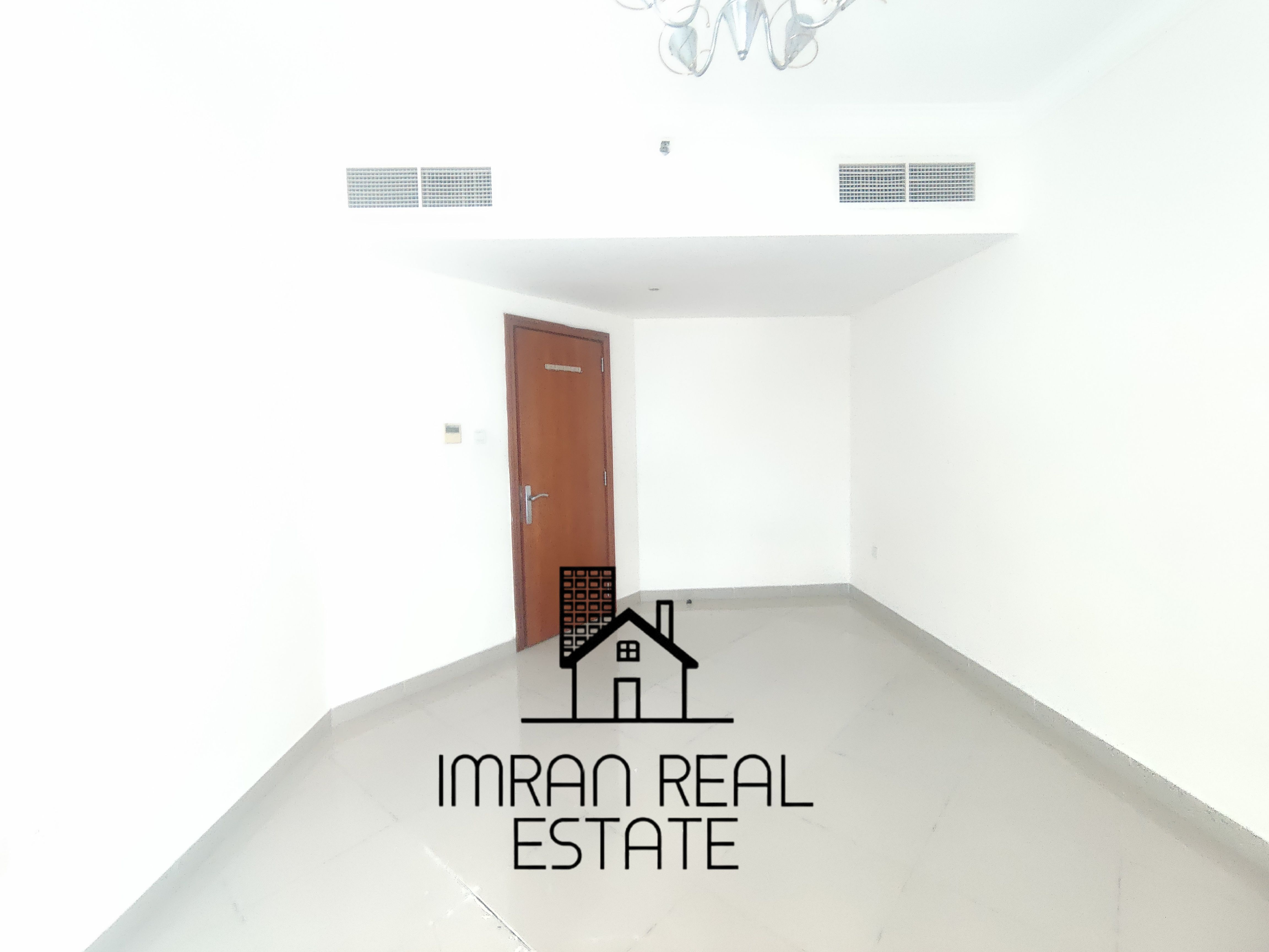Hot Deal Spacious 1BHK | Balcony | Built-in Wardrobes |Parking Free| Family Building