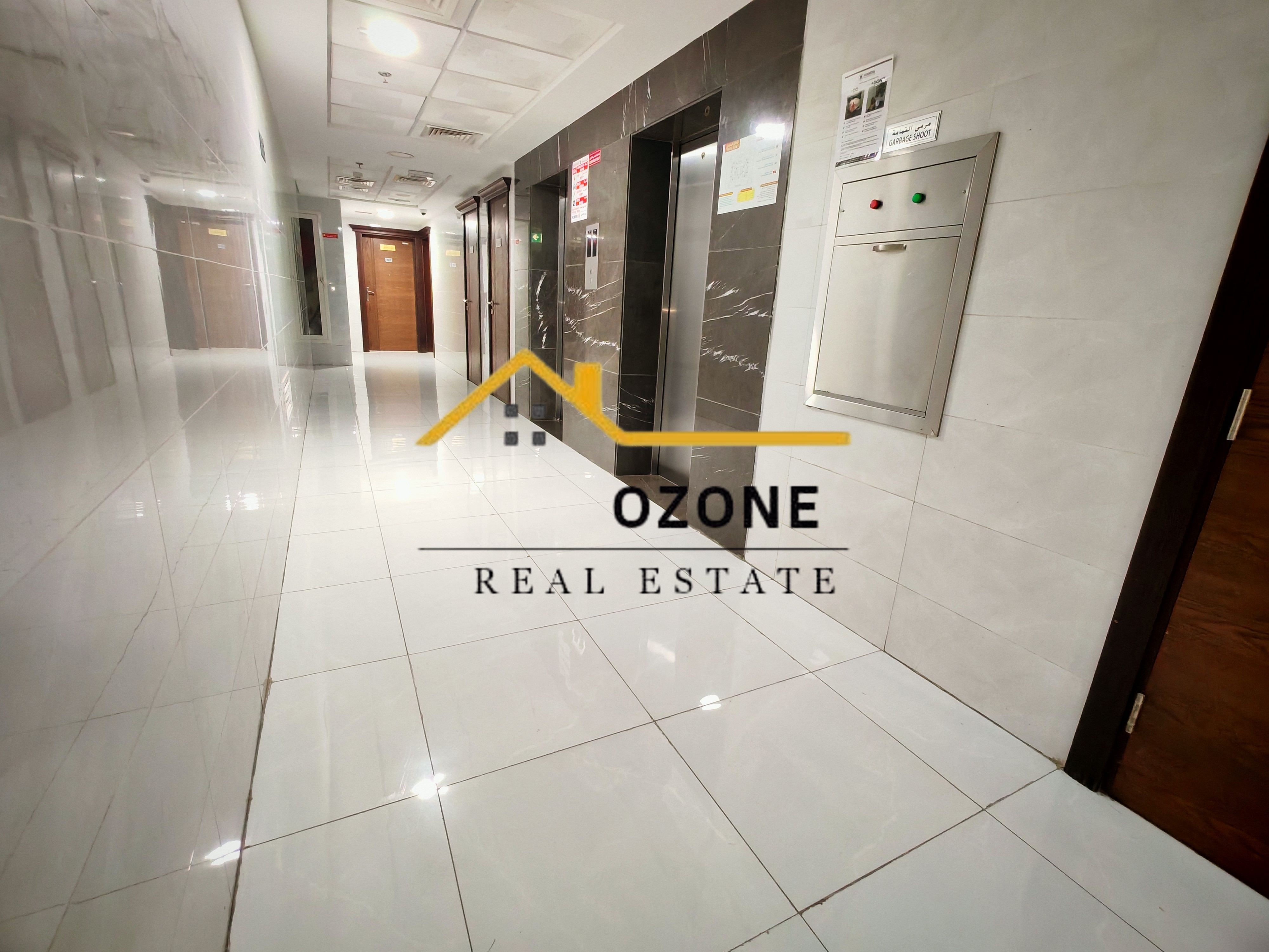 Family bliding near to park and mosque //1BHK apartment with Balcony and Parking