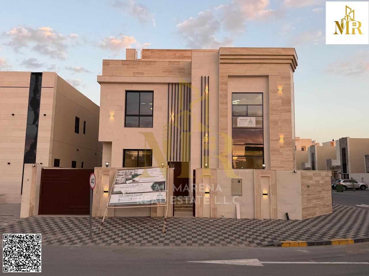 Special cash price for the best corner villa in Ajman, two floors and a roof, 3014 sq ft, freehold ownership for all nationalities.