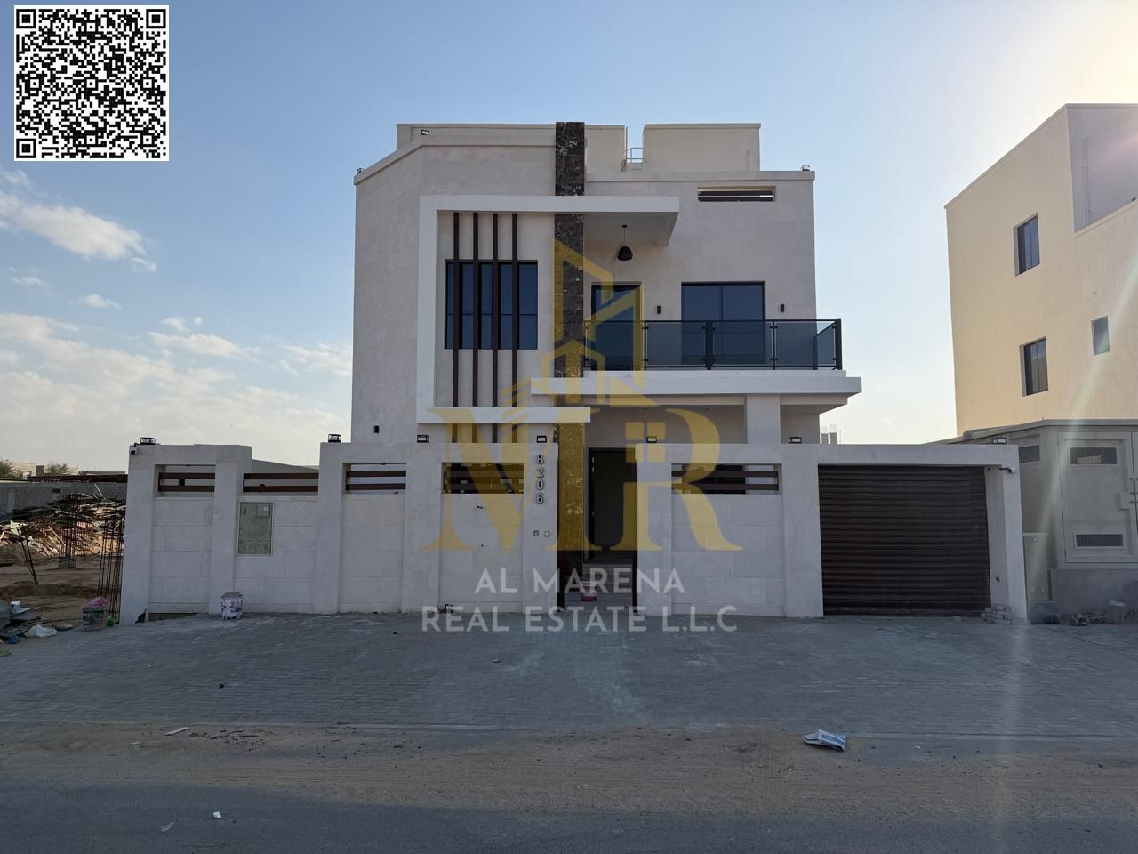 Your chance to own a villa on a street with electricity, water, and air conditioning, ready to move in, close to all services, with luxurious designs.