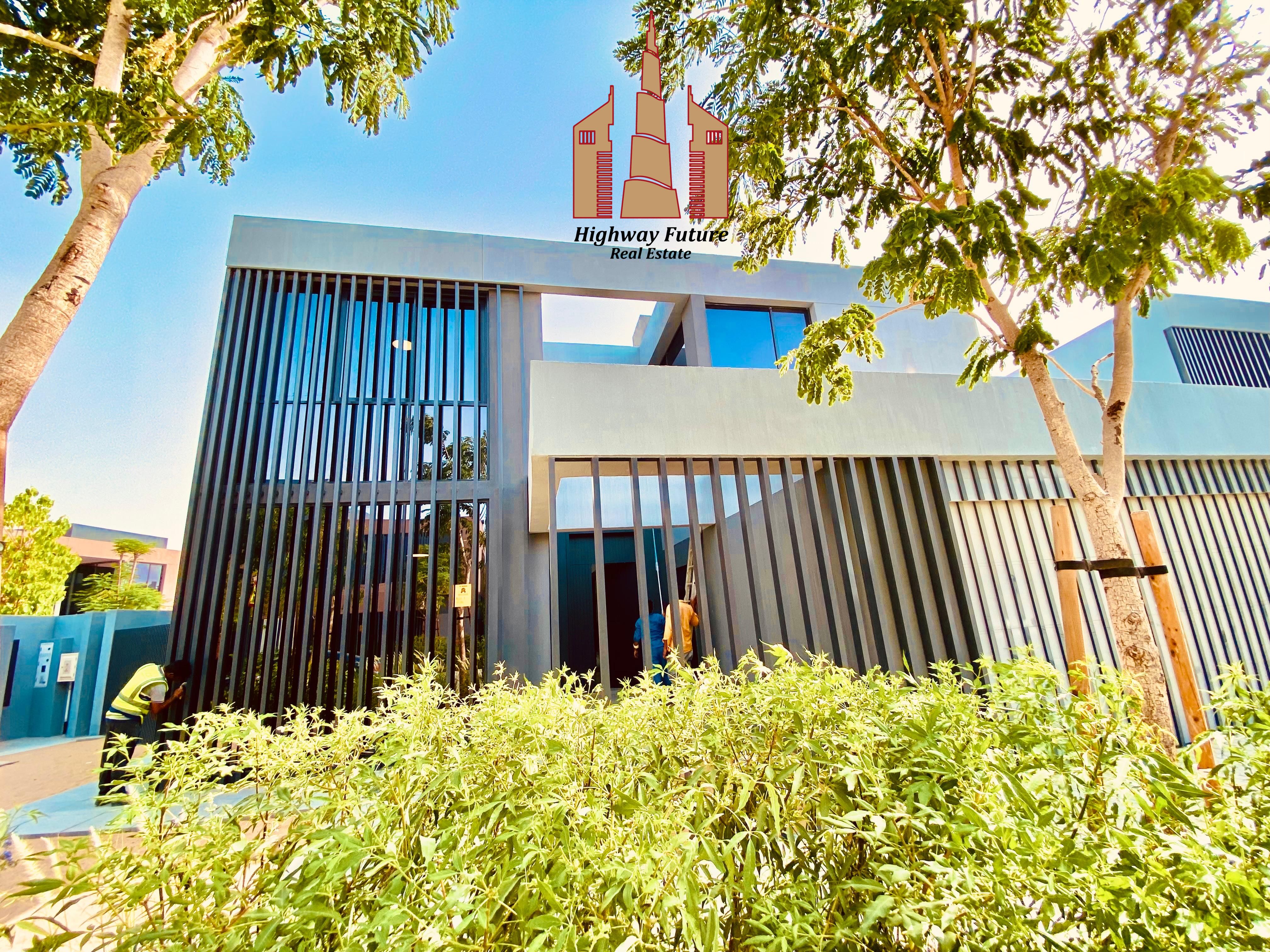 Exceptional Finishes | Spacious Villa | DIRECT FROM LANDLORD | Corner Plot | Vastu | High Privacy