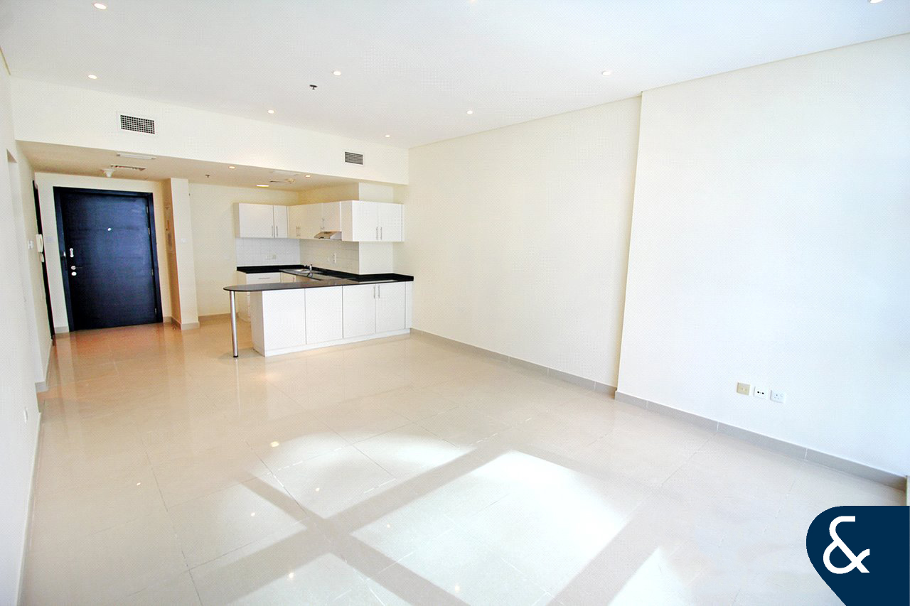 Great Location - Notice Served - Upgraded