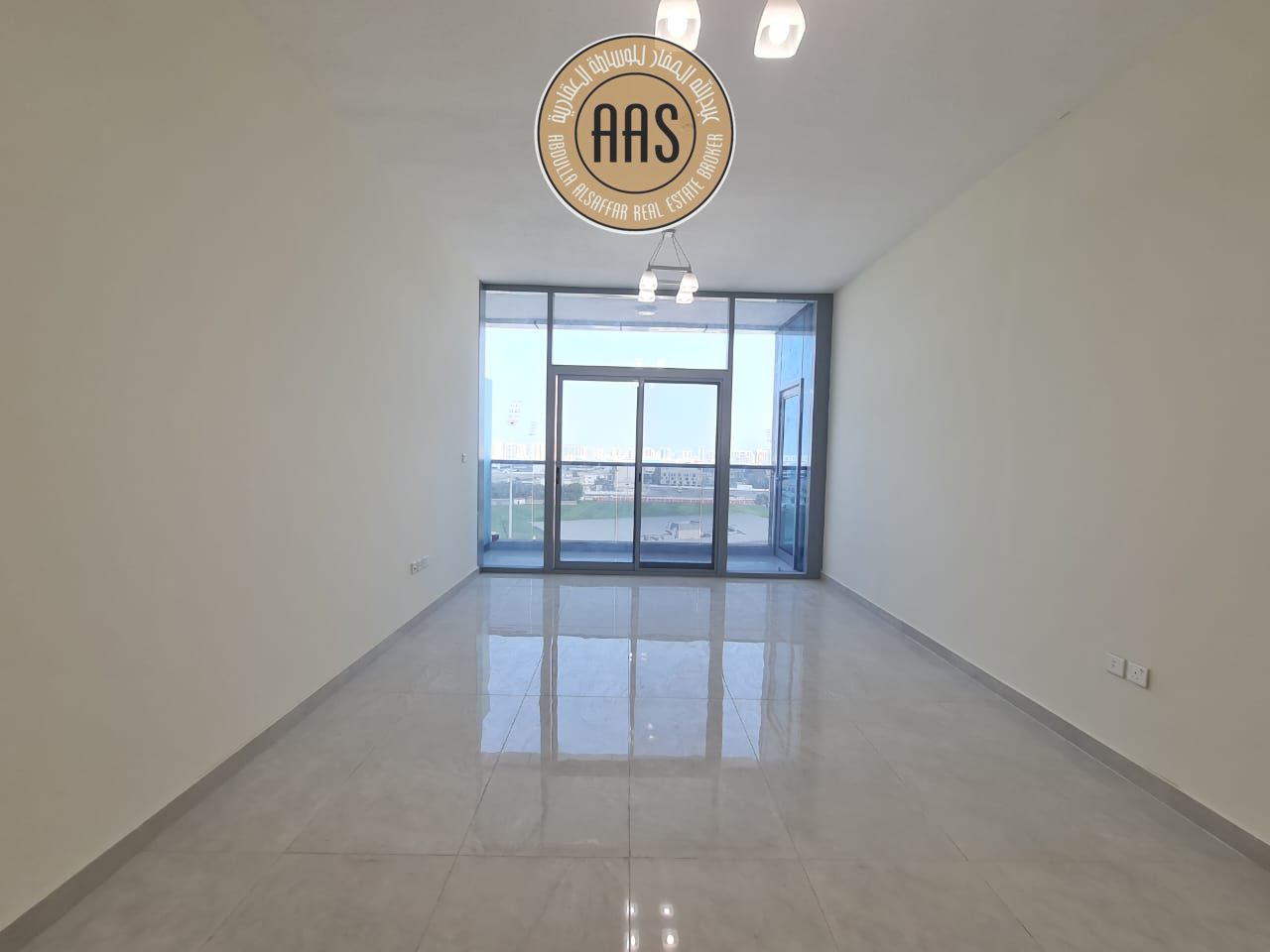 Near to mulla plaza full open view brand new modern Style lavish huge 2bhk with Store room all amenities