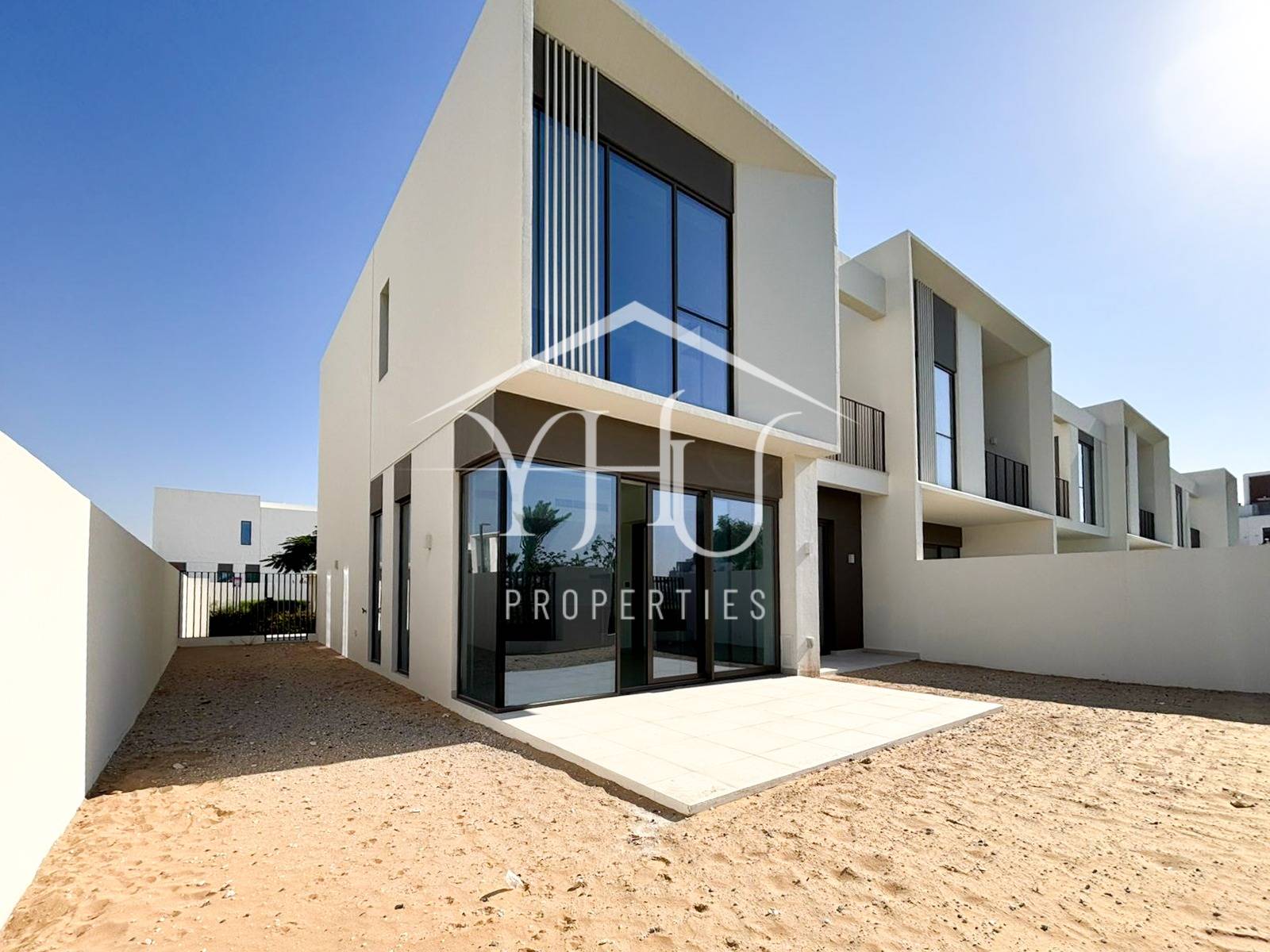 4BR Townhouse | Spacious Layout | Vacant
