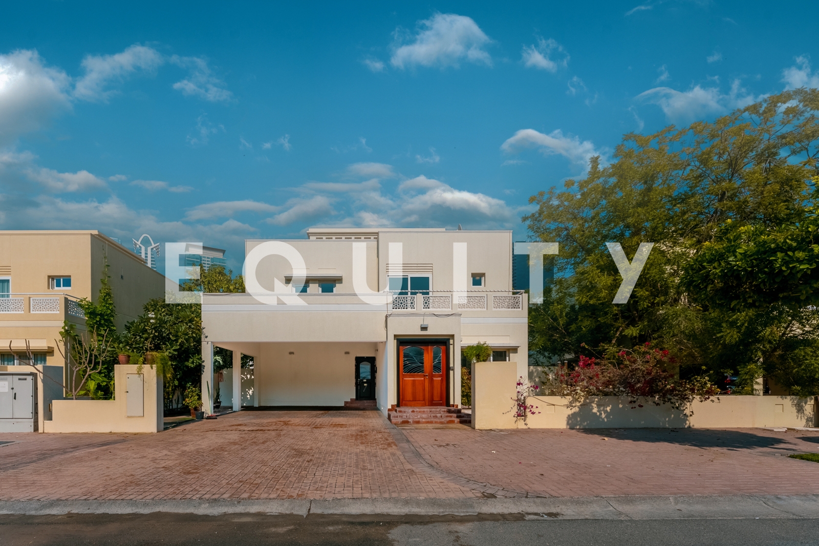 Large Plot | Upgraded Villa | Well Maintained