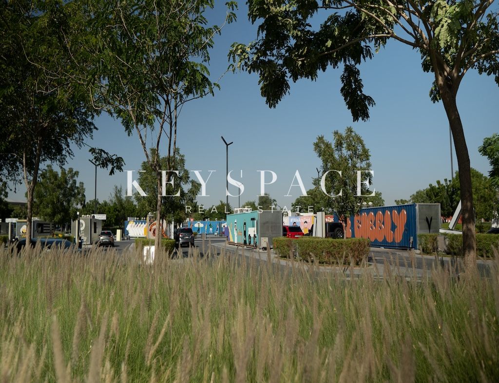 Stylish Contemporary Apartment | Set Within a Vibrant Lifestyle Community | Resale