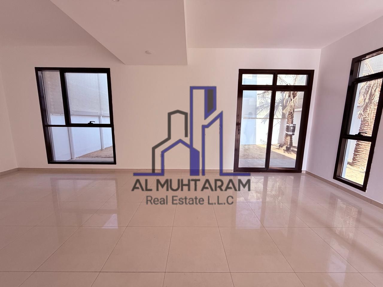 luxury 3BR Townhouse for rent in Nasma Residence