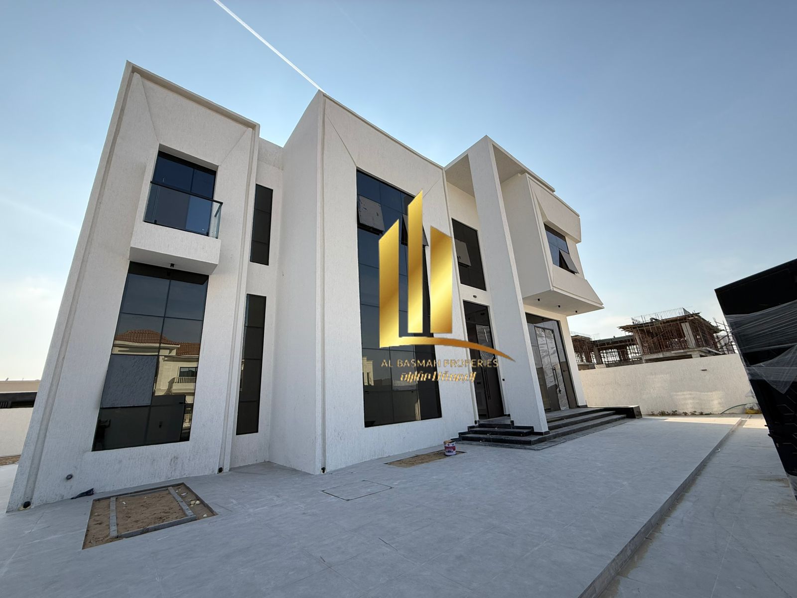 For sale: Super deluxe villa in Al Hooshi, Al Badi'a suburb, Sharjah. Freehold ownership for Arabs.