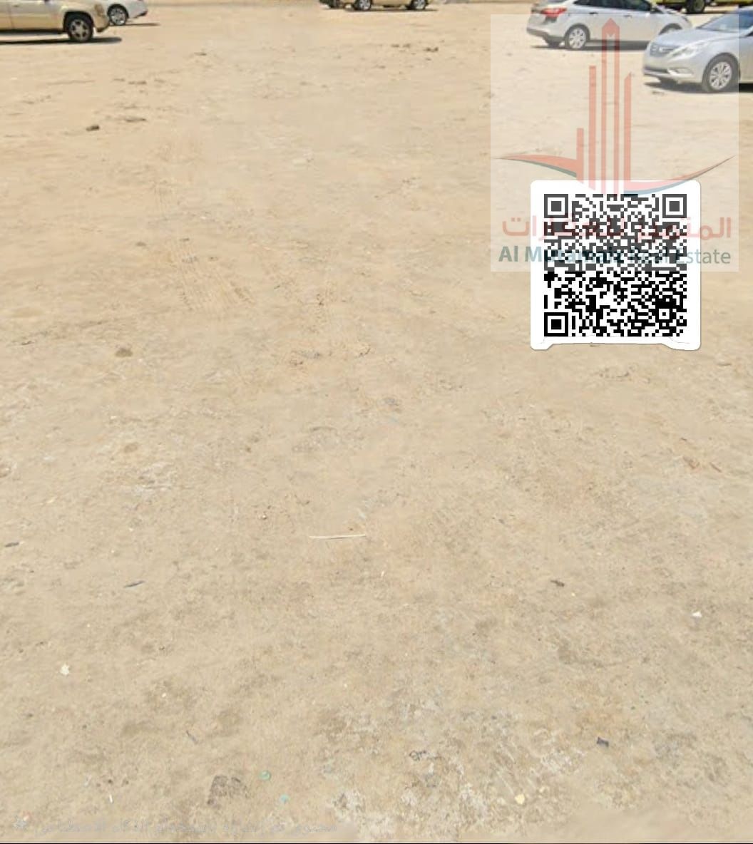 Residential/commercial land for sale in Lewar, on the main street, prime location.