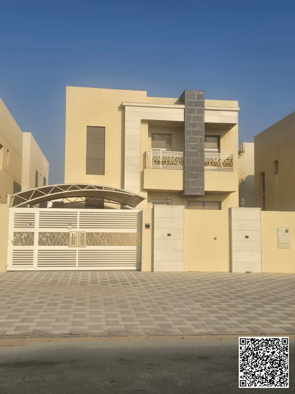 Villa for Sale at Townhouse Price | Very Prime Location | Al Yasmeen, Ajman Surrounded by modern villas & family communities