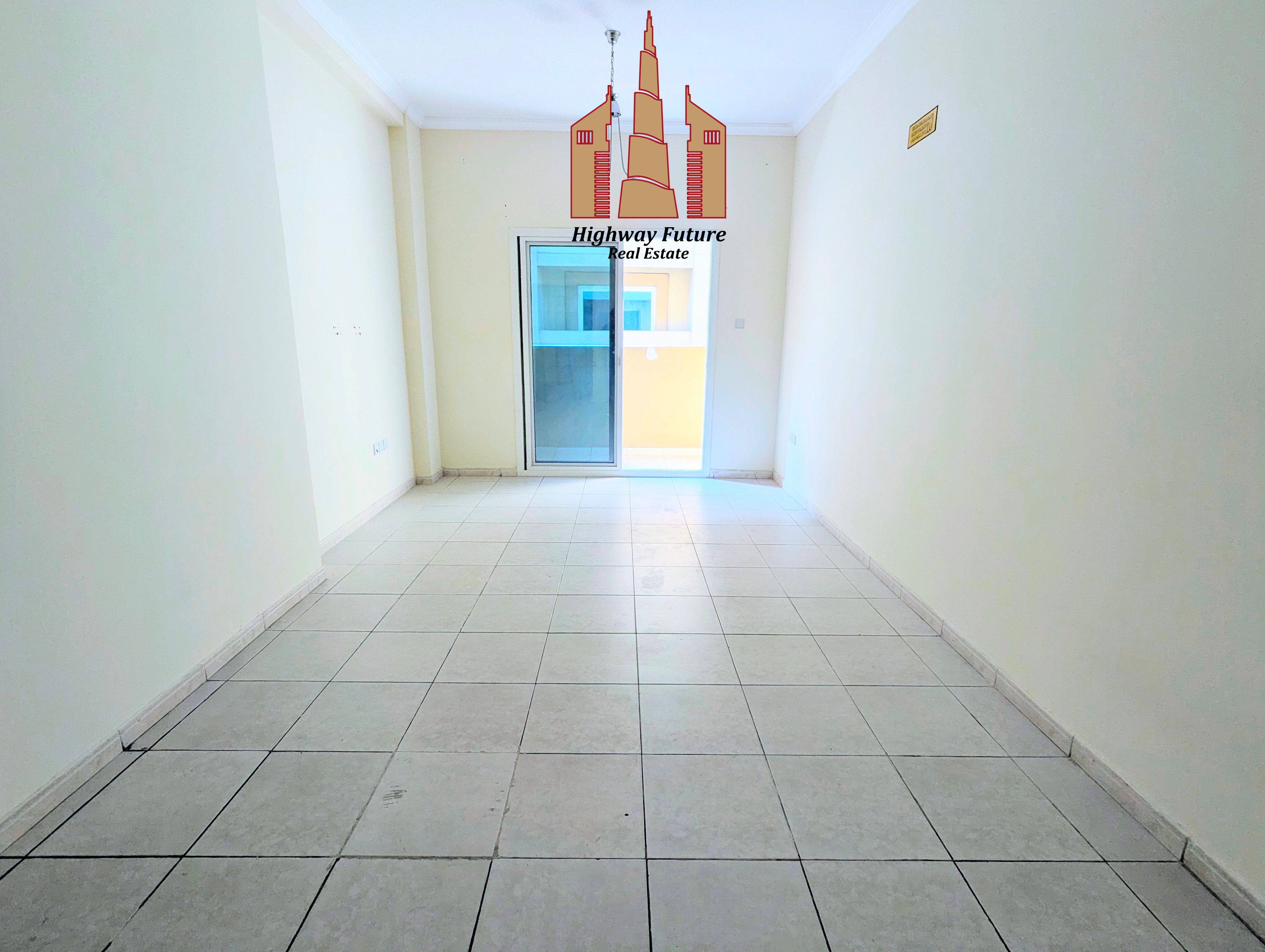 Lavish 1bhk with balcony view, Parking