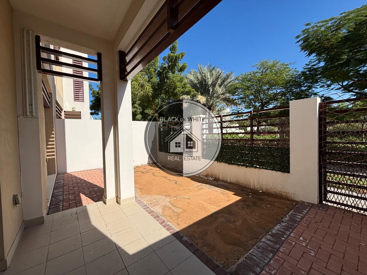 Elegant Villa for Rent | Flamingo, Mina Al Arab