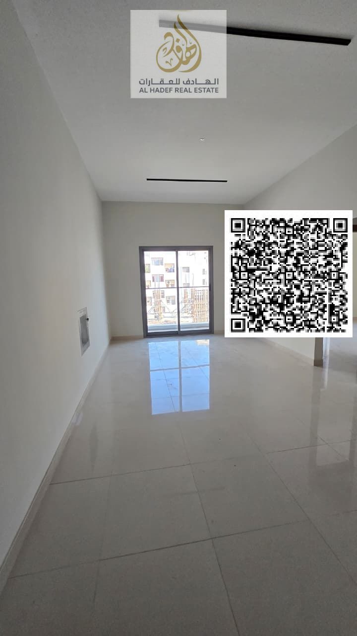 New building, first occupant in Al Nuaimiya 1, 3-room apartment with a hall, 3 bathrooms and a balcony, excellent spaces, high finishing, near Al Hikm