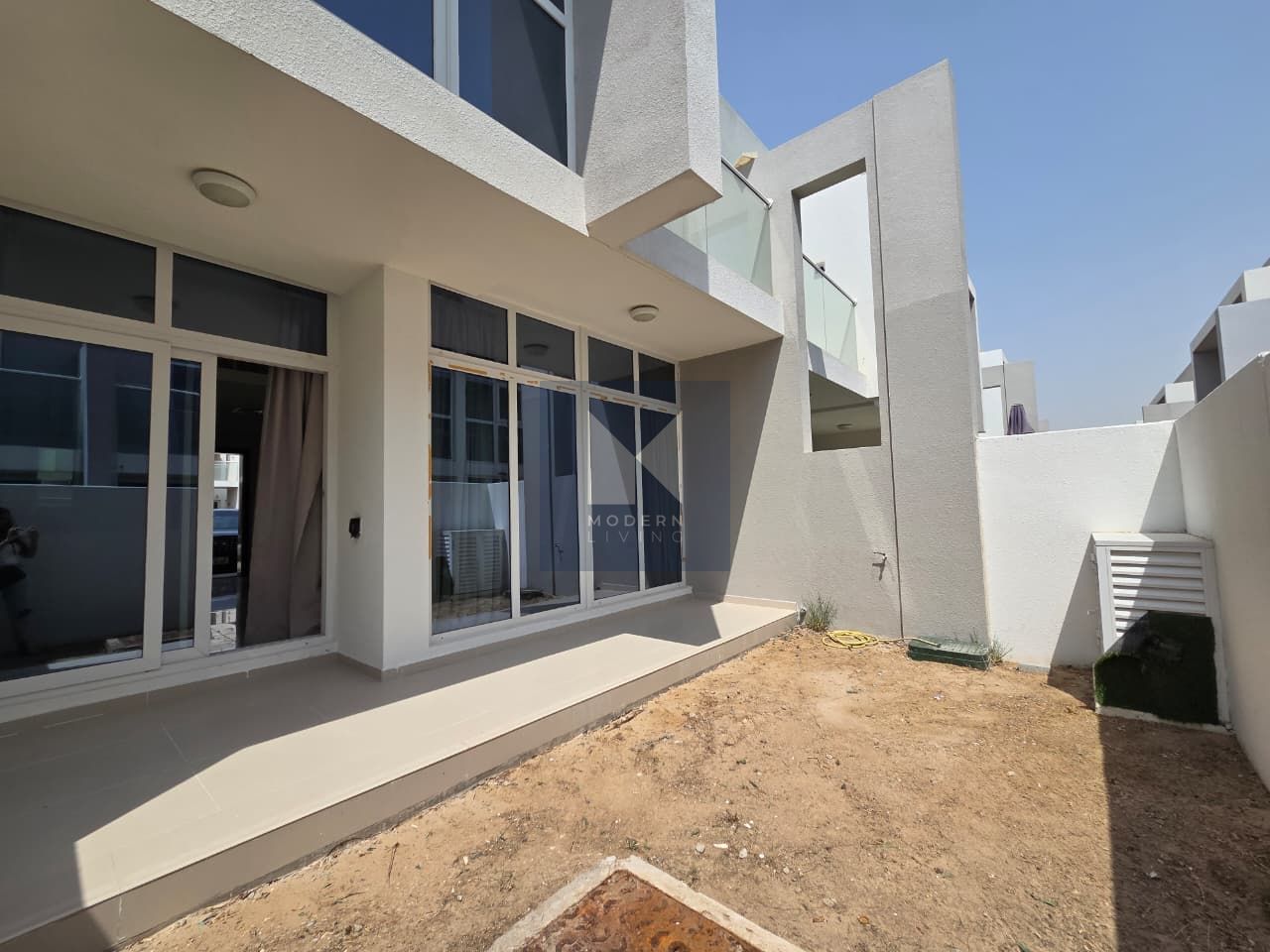 3BR | Vacant | RR-M | Middle | Back To Back