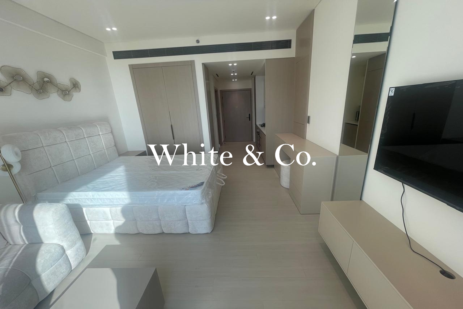 Brand New Studio | Fully Furnished | Top Spec