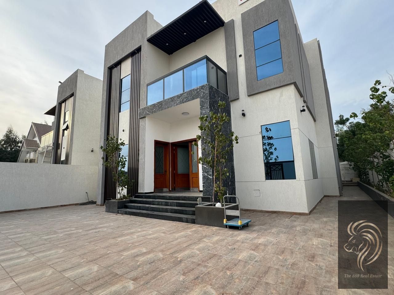 5BEDROOM VILLA RENT (CORNER)I LUXURY AND MODERN I AL MOWHAIT 2 AJMAN