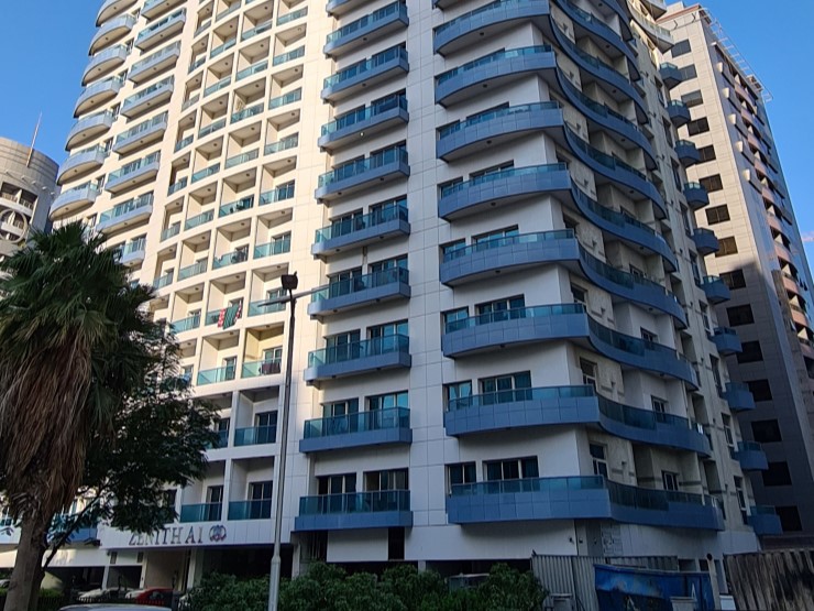 Beautifully Upgraded | Fully Furnished | Vacant