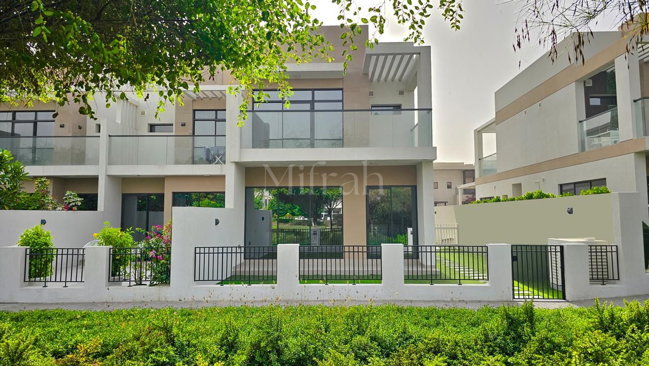 4BR I Corner Unit I With maid room I Vacant