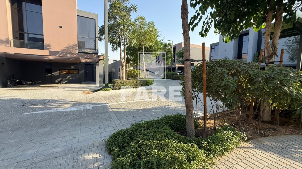 3-Bedroom Townhouse for Rent in a Prime Community