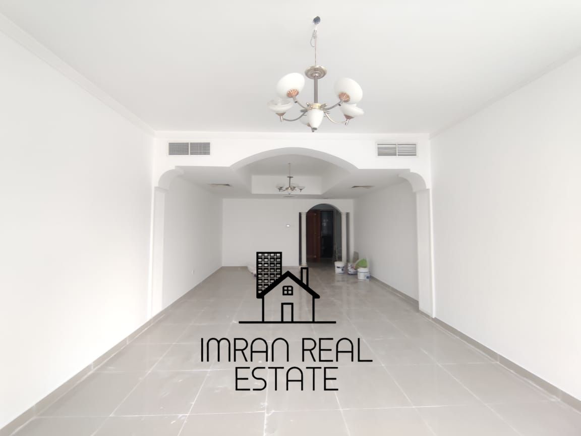 Luxury 3BHK, Chiller Free, Family building, outside free parking